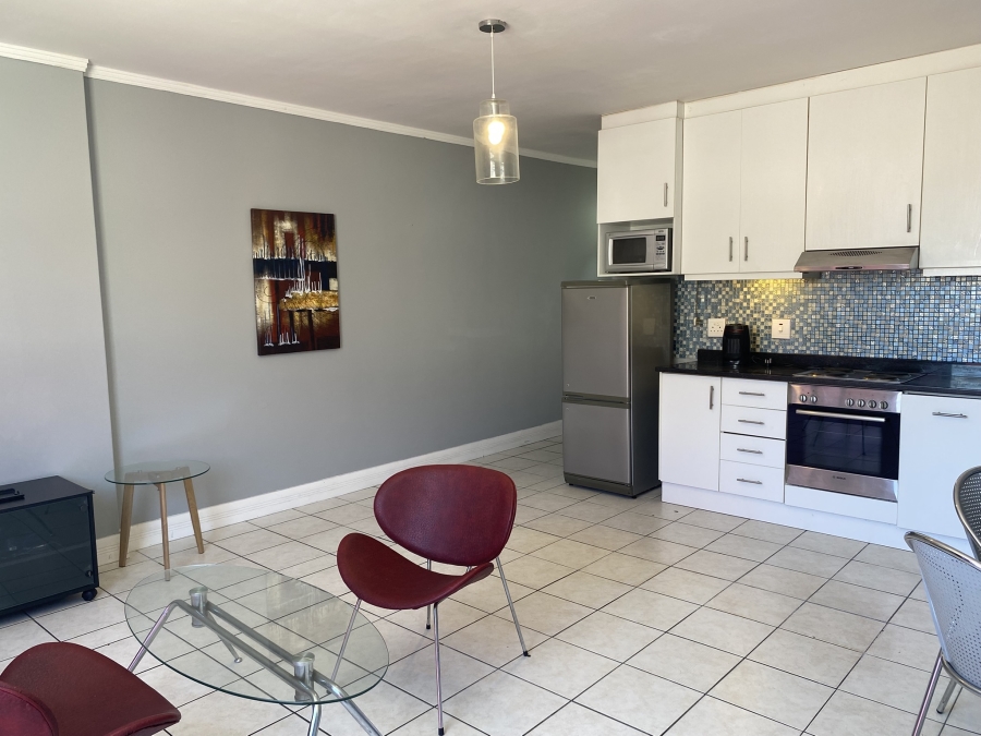 To Let 1 Bedroom Property for Rent in Zonnebloem Western Cape